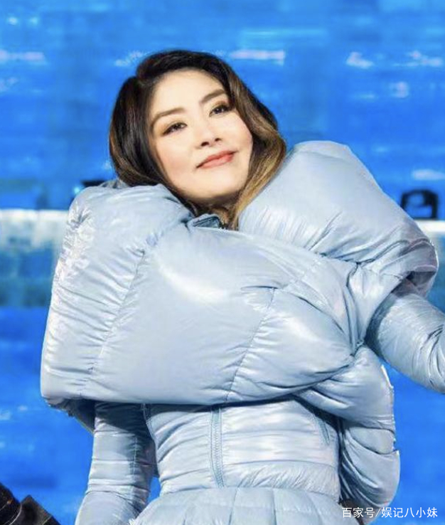 方脸女明星抗老_鹅蛋脸女明星_国字脸女明星美