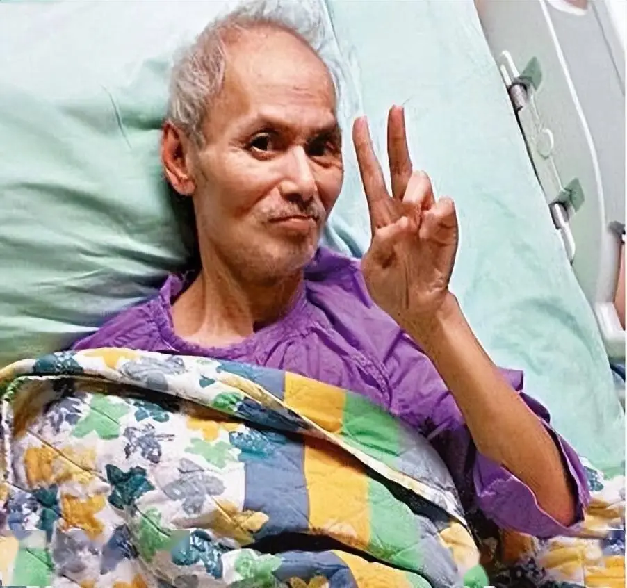 香港著名演员晚年凄凉经历_年轻时名动四方晚年却无限苍凉的演员_娱乐圈老演员凄凉