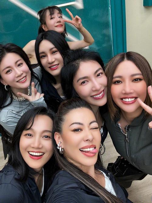 明星上大学_读大学的女明星_在读大学女明星