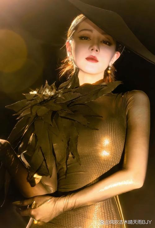 汗毛多的女明星_明星的汗毛怎么去除_明星脸上的汗毛怎么处理的